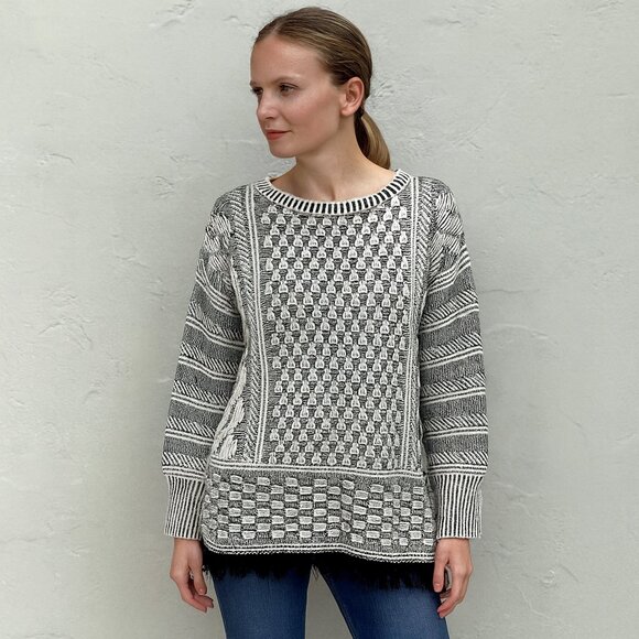 Chaus New York Black White Textured Fringe Hem Sweater Knit Pullover Retro M - Picture 1 of 7